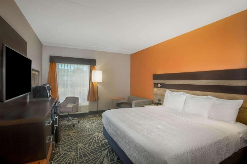 La Quinta by Wyndham Branson - image 47