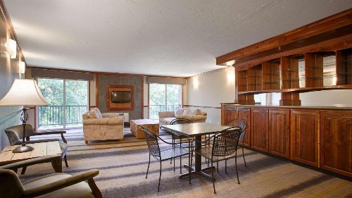 Best Western Branson Inn and Conference Center - image 2