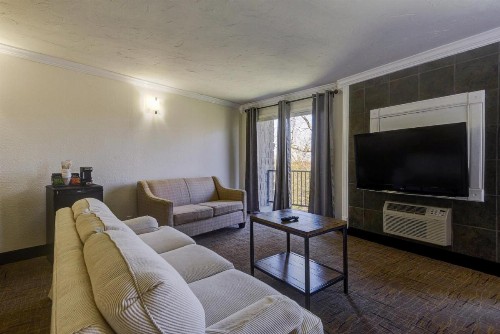 Best Western Branson Inn and Conference Center - image 29