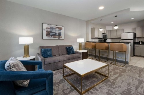 Hilton Promenade Branson Landing - image 42