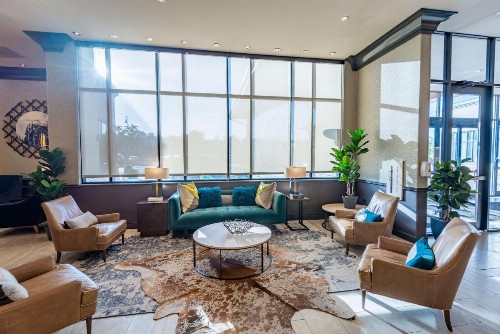 Hilton Promenade Branson Landing - image 6
