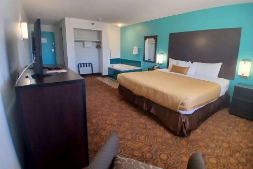 Southern Oaks Inn Near IMAX - image 13