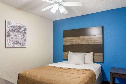 Quality Inn Branson On the Strip - image 28