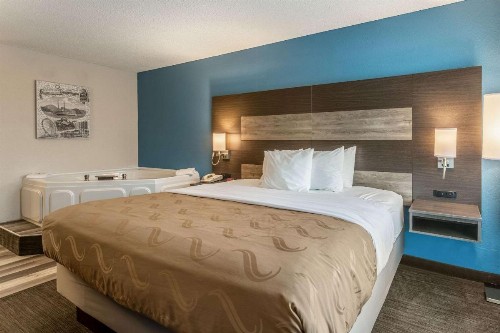 Quality Inn Branson On the Strip - image 38