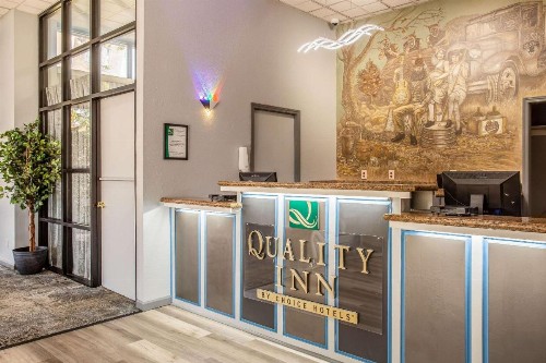 Quality Inn Branson On the Strip - image 4