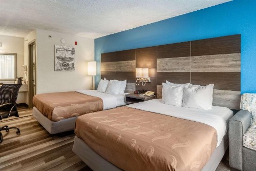 Quality Inn Branson On the Strip - image 42