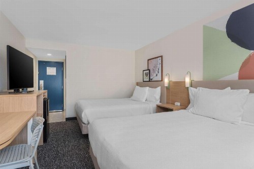Barrington Hotel & Suites - image 49