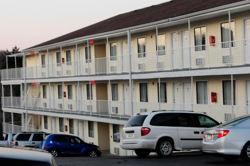 Whispering Hills Inn - image 6