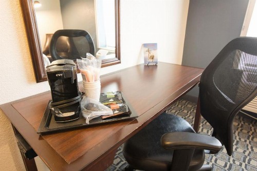 Savannah House Hotel - image 27