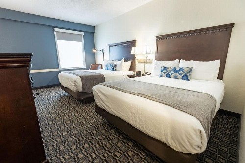 Savannah House Hotel - image 29