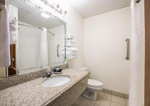 Savannah House Hotel - image 31