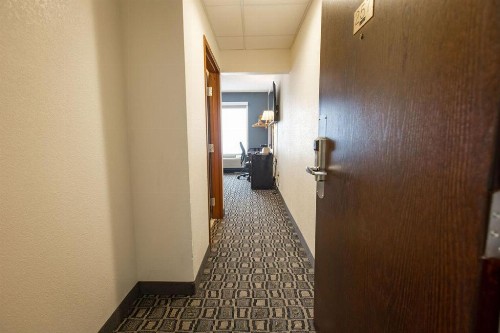 Savannah House Hotel - image 45