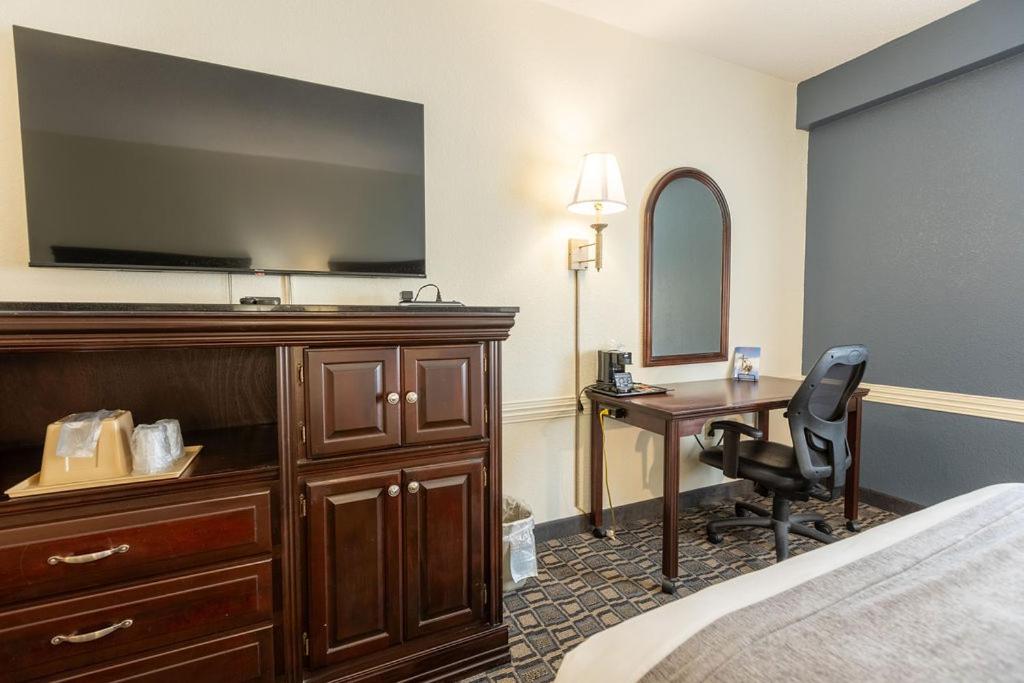 Savannah House Hotel - image 5