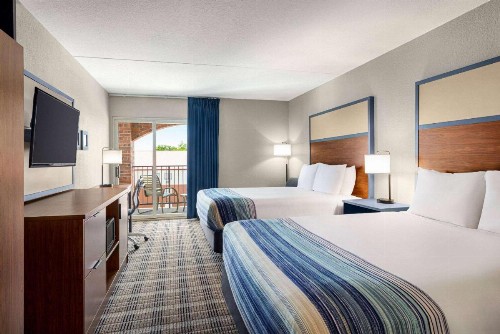 Camden Hotel and Conference Center - image 16