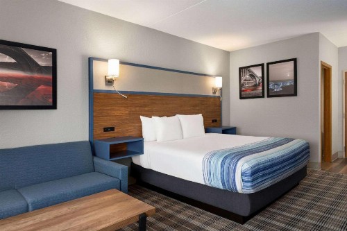 Camden Hotel and Conference Center - image 29