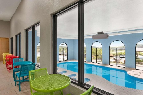 Camden Hotel and Conference Center - image 33