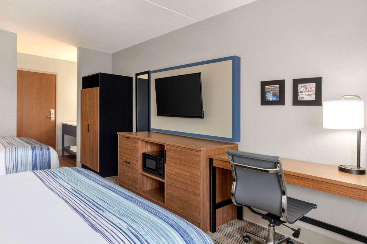Camden Hotel and Conference Center - image 4