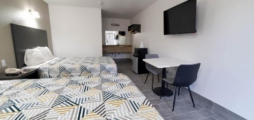Motel 6 Branson West MO - Silver Dollar City - image 2