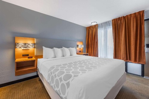 Baymont by Wyndham Branson - image 16