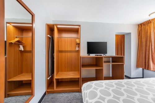 Baymont by Wyndham Branson - image 42