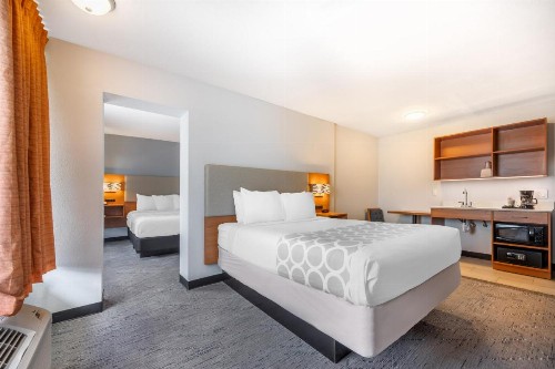 Baymont by Wyndham Branson - image 43