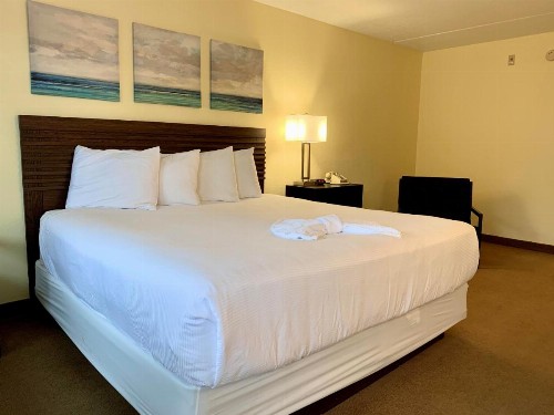 Seven Gables Inn - image 10