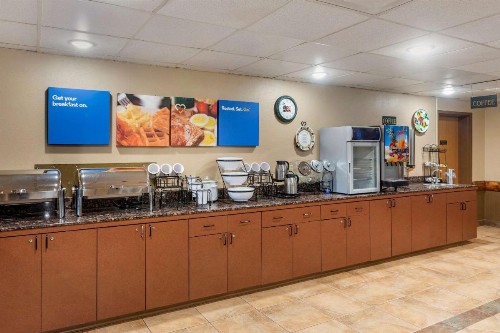 Comfort Inn & Suites Branson Meadows - image 43