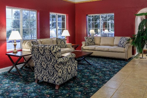 Branson Towers Hotel - image 11