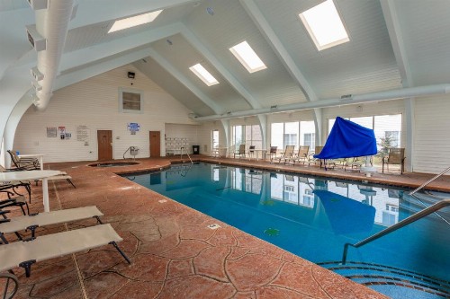 Branson Towers Hotel - image 23
