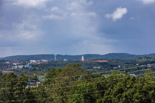 Branson Towers Hotel - image 50