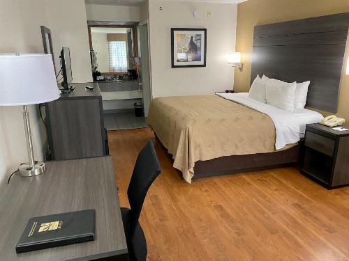 Quality Inn Branson - Hwy 76 Central - image 10