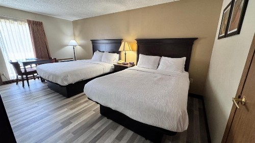 Quality Inn West - image 30