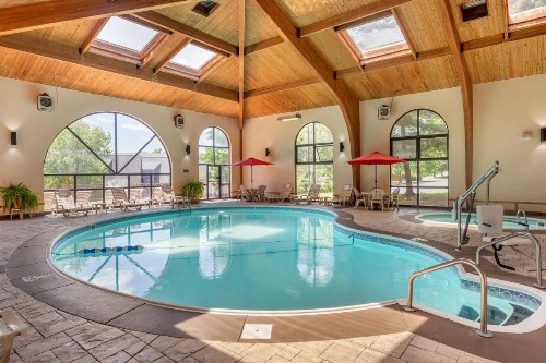 Comfort Inn at Thousand Hills