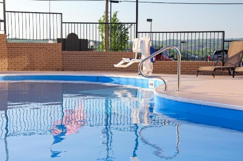 Grand View Inn & Suites - image 34
