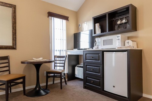 Surrey Vacation Resort by Capital Vacations - image 12
