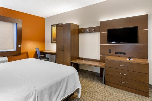 Holiday Inn Express Branson- Green Mountain Drive an IHG Hotel - image 19