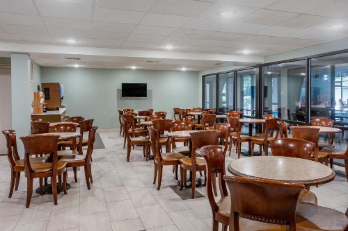 Holiday Inn Express Branson- Green Mountain Drive an IHG Hotel - image 27