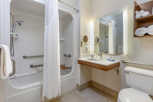 Holiday Inn Express Branson- Green Mountain Drive an IHG Hotel - image 31