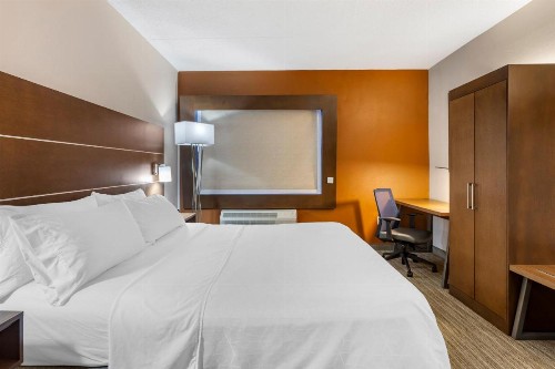 Holiday Inn Express Branson- Green Mountain Drive an IHG Hotel - image 50