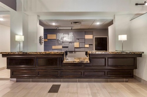 Holiday Inn Express Branson- Green Mountain Drive an IHG Hotel - image 8