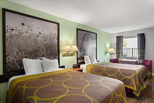 Lynina Inn - image 22
