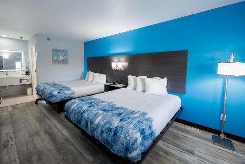 Econo Lodge Branson at Thousand Hills - image 38
