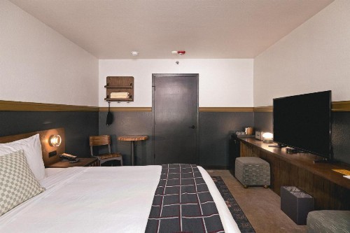 Fall Creek Inn & Suites - image 30