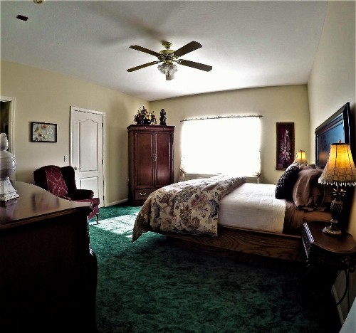 Bradford House Bed and Breakfast - image 49