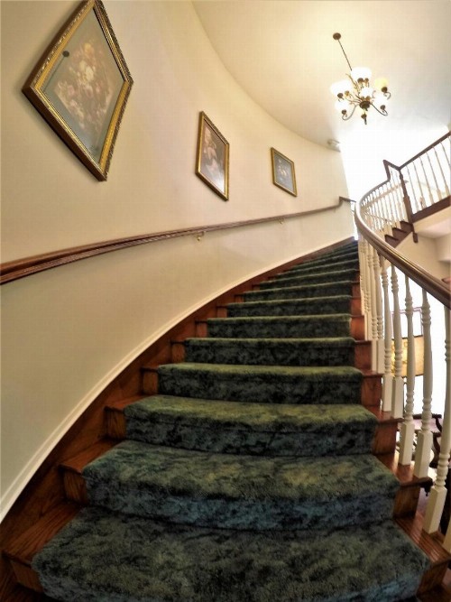 Bradford House Bed and Breakfast - image 9
