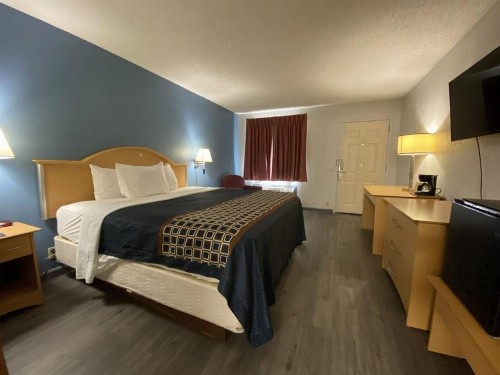 Orange Blossom Inn - image 9