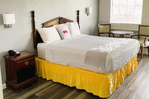 Capital O - Classic Motor Inn Branson - image 14