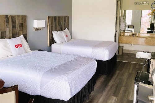 Capital O - Classic Motor Inn Branson - image 19