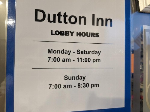 Dutton Inn - image 10