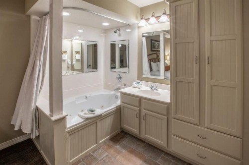 Holiday Inn Club Vacations - Holiday Hills Resort an IHG Hotel - image 7